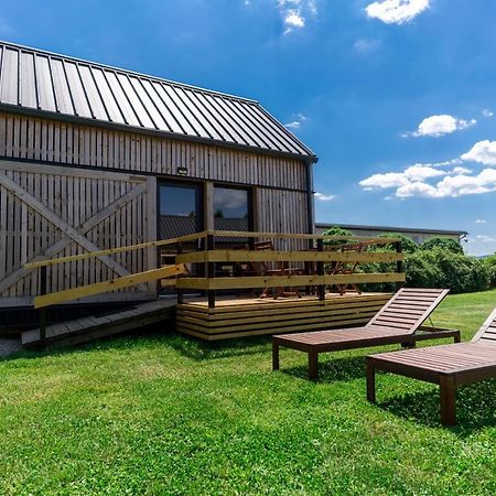 Horse Glamping Park 호텔 Cirkovce 외부 사진