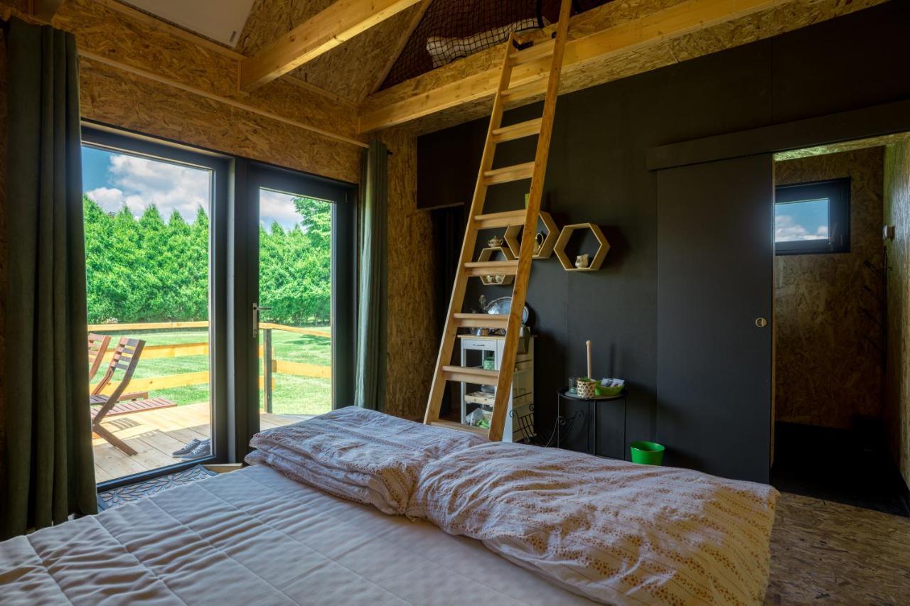 Horse Glamping Park 호텔 Cirkovce 외부 사진
